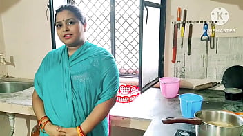 Bhabhi Ngentot Sama Anak Tetangga Yang Masih Muda