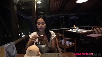 Gadis Thailand Remaja Dikrempeli Sperma Tanpa Sensor