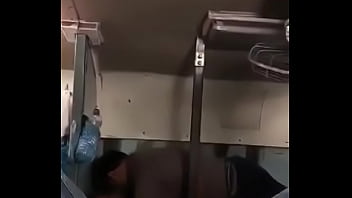 Kereta Mesum Pasangan Desi