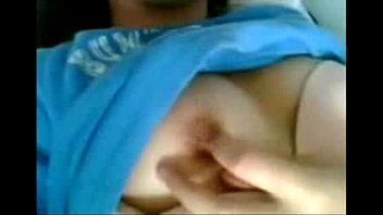 Menggoda Diri Sendiri Dengan Napsu Membara