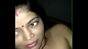 Tetangga Bhabhi Seksi Yang Menggoda