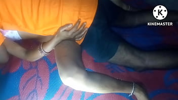Desi Bhabhi Yang Panas Dan Liar Di Ranjang