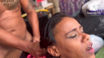 Ajudando A Vizinha Gostosa Na Mudança E Acabei Comendo A Buceta Da Juju
