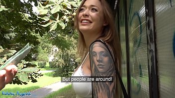 Misha Maver, Agen Rusia Seksi, Dihardcore Di Dalam Terowongan