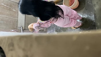 Bhabhi Mandi Telanjang Bulat Di Kamar Mandi