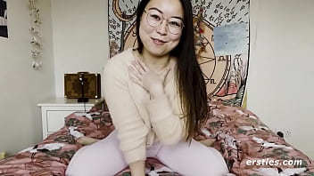 Gadis Tionghoa Imut Ini Sangat Senang Bikin Video Masturbasi Untuk Kami