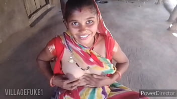 Radha Bhabhi Ki Gaon Mein Mast Chudai