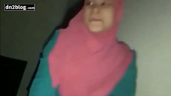 Goyangan Maut Indo Girl Dihajar Kuda Jantan Malay