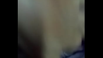 Gadis Telugu Yang Menggoda, Vijaya, Dengan Tubuh Seksi Yang Memikat