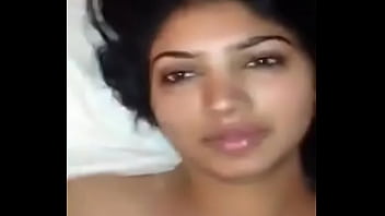 Gadis-gadis India Yang Menggoda Dan Seksi
