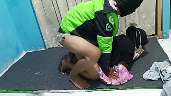 Pesan Gojek Buat Ajak Ngentot Di Rumah, Cuma Bercanda Doang