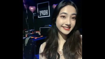 Kompilasi Model Cantik Tiongkok Yang Menggoda