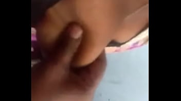 Pelacur Telugu Mengocok Kontol Demi Uang Di Kamar Mandi