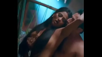 Gadis India Yang Memuaskan Nafsu Pacarnya