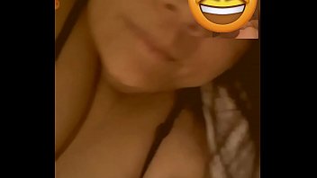 Evi Indonesia Ngantuk Dan Horny Payudara