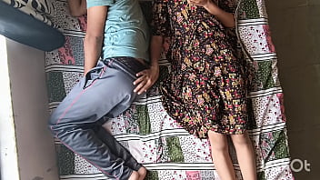 Bhabhi Desi Shivani Menggoda Devar Yang Tertidur Lalu Menungganginya Dalam Pose Amazon Yang Liar.