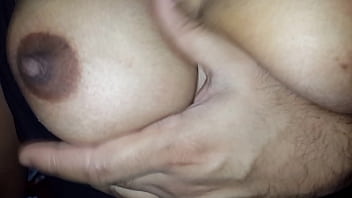 Priya Bhabhi Di New Delhi, Payudara Besarnya Ditekan-tekan Suami