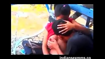 Memek Desi Yang Menggoda Untuk Dicium Dan Dihisap