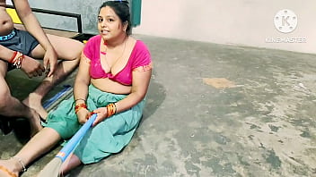 Ibu India Memek Keras-keras Sampai Basah Kuyup