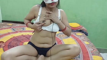 Bhabhi Yang Tua Tapi Bergairah – Bagian 2