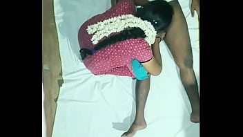 Paman Tamil Dan Bibi Mallu Beraksi Dengan Ganas