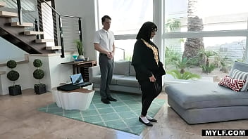 Milf Arab Menggila Rindu Kontol Muda Kylie Kingston